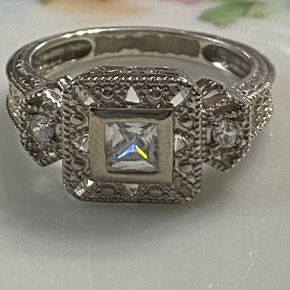 Vtg Sterling CZ Ring - Picture 1 of 8